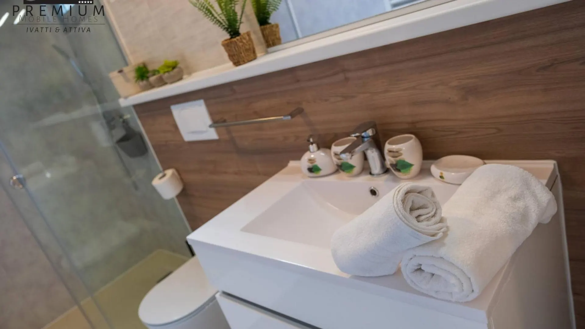 Xl Premium Mobile Home Ivatti&Attiva 80 M From The Beach