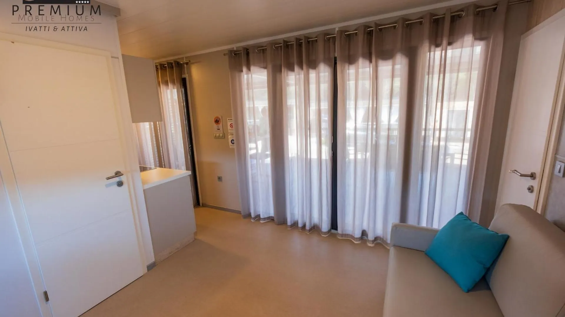 Xl Premium Mobile Home Ivatti&Attiva 80 M From The Beach Drage